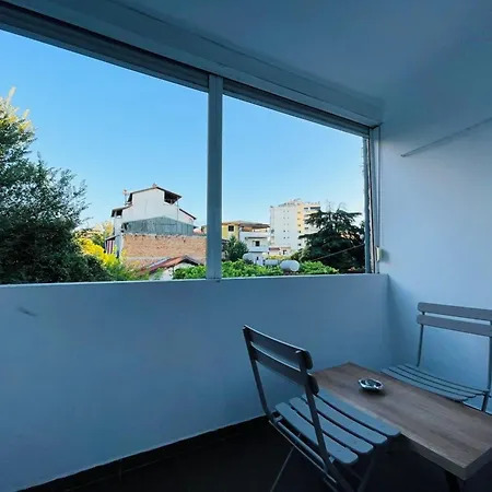 Sela Rent- City Rooms And Studio Apartments Tirana Exterior photo